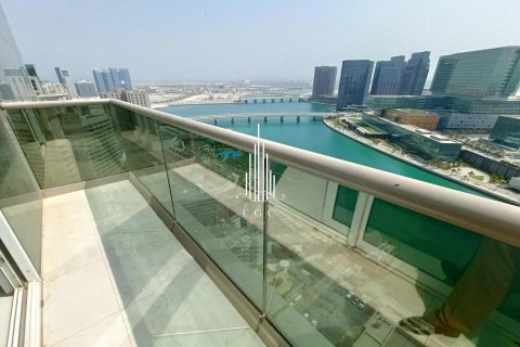 Lakás itt: Tourist Club Area, Abu Dhabi, EAE, 2 hálószoba, 199.7 m², azonosító: 535028 - fénykép 2