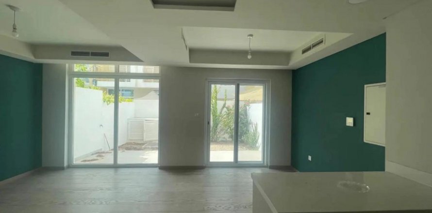 Vila u Dubai, UAE 192 m2, 3 spavaćih soba Br. 616313
