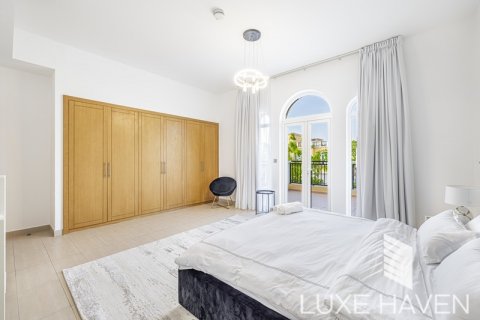 ویلا برای اجاره در Jumeirah Park، Dubai، امارات متحده عربی 4 خوابه ، 453.37 متر مربع ، شماره 392605 - تصویر 17