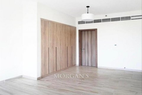 Huoneisto Business Bay, Dubai, Arabiemiraatit 3 makuuhuonetta, 102.1 m2 № 535367 - kuva 18