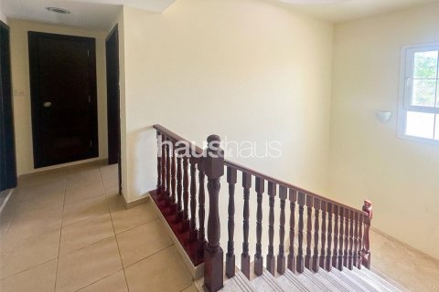 Rumah bandar di Arabian Ranches, Dubai, UAE 3 bilik tidur, 236 meter persegi № 626766 - foto 13