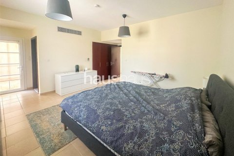 Rumah bandar di Arabian Ranches, Dubai, UAE 3 bilik tidur, 236 meter persegi № 626766 - foto 12