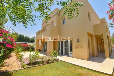 Villa asukohaga Arabian Ranches, Dubai, AÜE: 5 magamistoaga, 450 m² Nr 626761