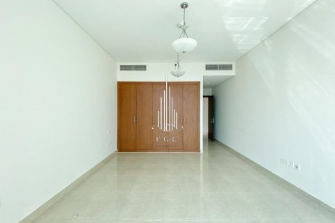 Apartamento en alquiler en The Marina, Abu Dhabi, EAU 2 dormitorios, 170.2 m2 № 482560 - foto 8