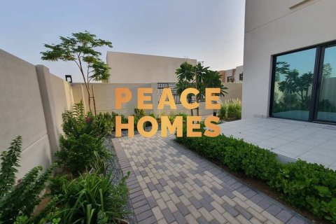 Villa sa Al Rahmaniya, Sharjah, UAE 3 silid-tulugan, 212 sq.m. № 395989 - larawan 5