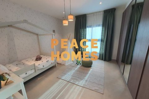 Vilë në Al Rahmaniya, Sharjah, Emiratet e Bashkuara Arabe 3 dhoma gjumi, 212 m2. № 395989