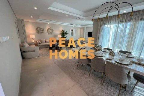 Villa sa Al Rahmaniya, Sharjah, UAE 3 silid-tulugan, 212 sq.m. № 395989 - larawan 3