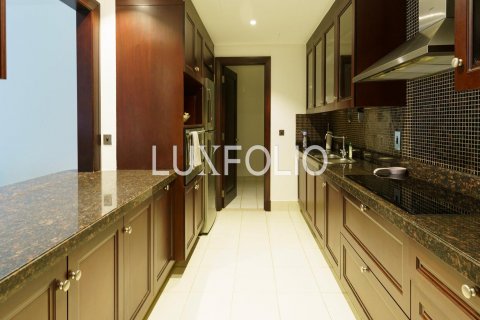 Apartment sa Old Town, Dubai, UAE 3 silid-tulugan, 164 sq.m. № 627423 - larawan 3