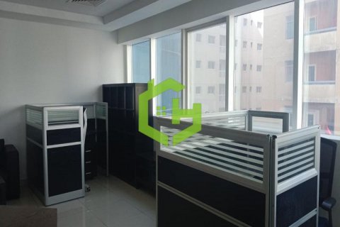 Office in Al Barsha, Dubai, UAE 83.9 sq.m. № 616591 - photo 4