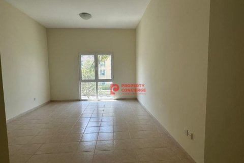 Apartament do wynajęcia w Discovery Gardens, Dubai, ZEA 1 pokój, 45 mkw., nr 542178 - zdjęcie 2