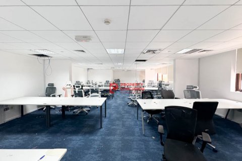 دفتر در Dubai Investment Park، Dubai ، امارات متحده عربی 650 متر مربع.  شماره 542179