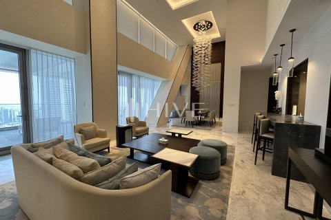 Penthaus u Downtown Dubai (Downtown Burj Dubai), Dubai, UAE 3 spavaćih soba, 433.9 m2 Br. 585711 - fotografija 3