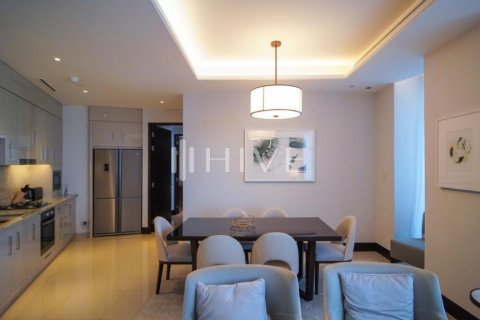 Appartement te huur in Downtown Dubai (Downtown Burj Dubai), Dubai, VAE 2 slaapkamers, 123.5 vr.m., nr 585712 - foto 7