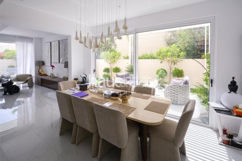 Huvila Meadows, Dubai, Arabiemiraatit 5 makuuhuonetta, 320 m2 № 625263 - kuva 11