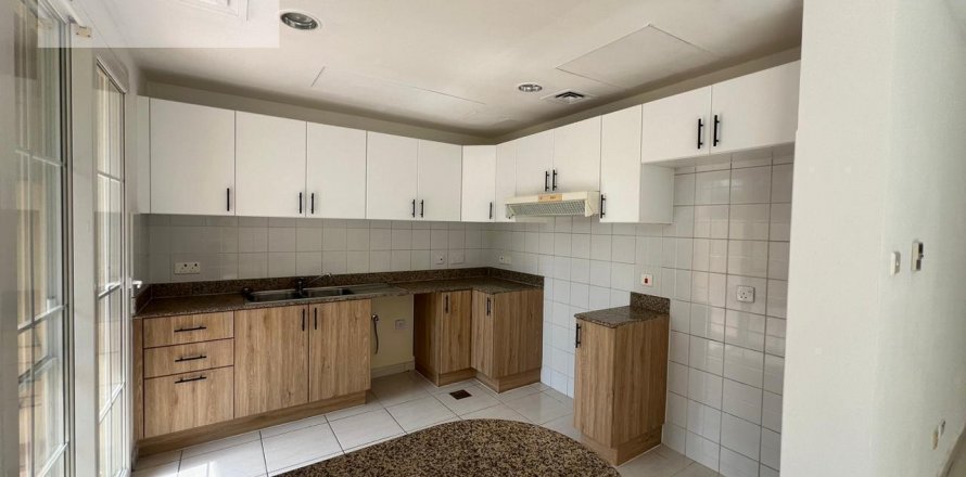 Vila v The Springs, Dubai, SAE 3 spálne, 254.7 m2 č. 577502
