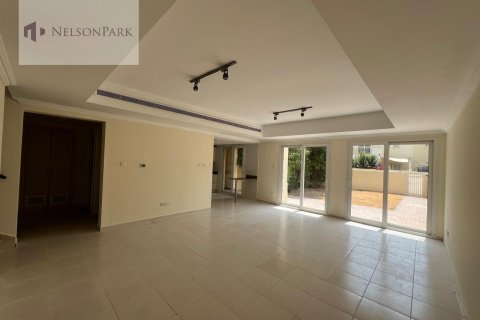 Vila v The Springs, Dubai, SAE 3 spálne, 254.7 m2 č. 577502 - Fotografia 7