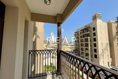 Dzīvoklis Umm Suqeim, Dubaijā, AAE 1 istaba, 71.6 m2 Nr. 499477