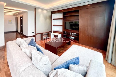 Apartmen di Downtown Dubai (Downtown Burj Dubai), Dubai, UAE 2 bilik tidur, 151 meter persegi № 625382 - foto 10