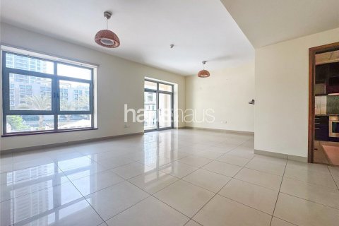 Apartemen di The Views, Dubai, UEA 2 kamar tidur, 122 m2 nomor 625383 - foto 4