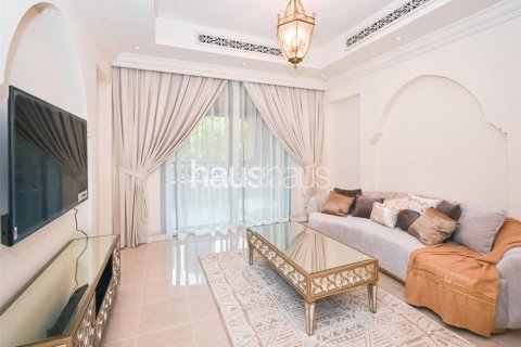 Lägenhet uthyres i Downtown Dubai (Downtown Burj Dubai), Dubai, UAE 2 sovrum, 137 kvm Nr. 626919 - fotografi 3