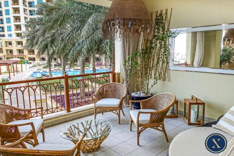 Wohnung in Palm Jumeirah, Dubai, VAE: 2 Schlafzimmer, 189 m2 Nr. 628204