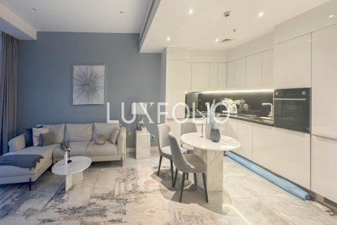 Apartmen di Business Bay, Dubai, UAE 1 bilik tidur, 62 meter persegi № 628100 - foto 4