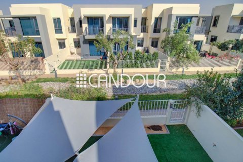 Vila u Dubai Hills Estate, Dubai, UAE 4 spavaćih soba, 271.3 m2 Br. 605509 - fotografija 13