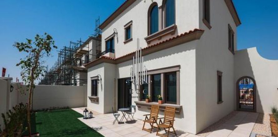 Townhouse i Khalifa City, Abu Dhabi, UAE 3 soveværelser, 160.9 kvm № 545050