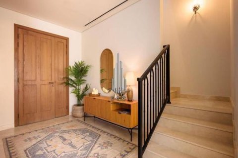 Townhouse til salg i Khalifa City, Abu Dhabi, UAE 3 soveværelser, 160.9 kvm № 545050 - foto 13