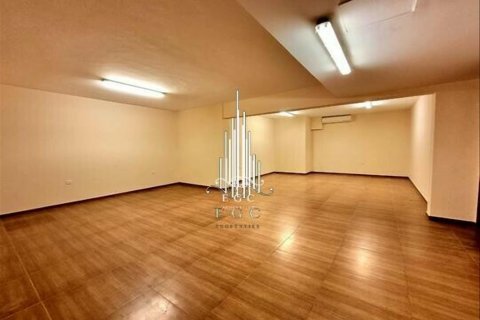 Villa à louer à Khalifa City, Abu Dhabi, EAU 4 chambres, 696.8 m2 № 535062 - photo 21