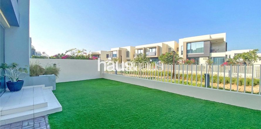 Vila di Dubai Hills Estate, Dubai, UAE 4 bilik tidur, 229 meter persegi № 625795
