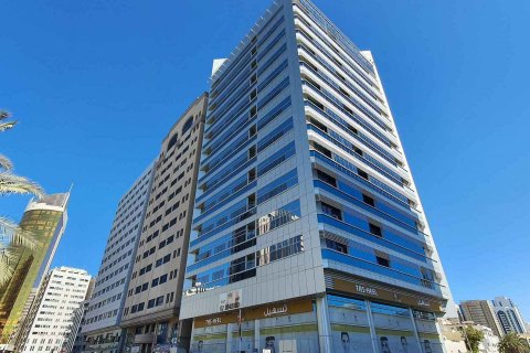 Abu Dhabi, UAE의 MBH Building 번호 200936