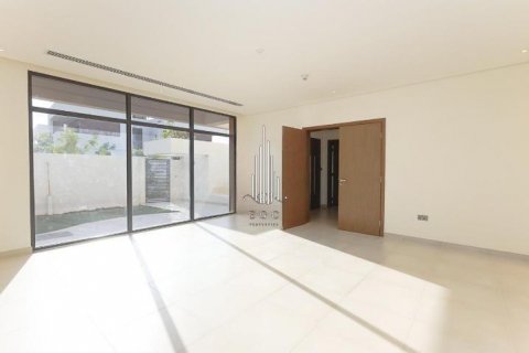 Villa te huur in Yas Island, Abu Dhabi, VAE 5 slaapkamers, 634.5 vr.m., nr 533186 - foto 6