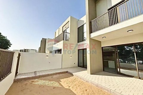 Üürile anda ridamaja asukohaga Dubai Land, Dubai, AÜE: 3 magamistoaga, 184.5 m² Nr 595800 - pilt 4
