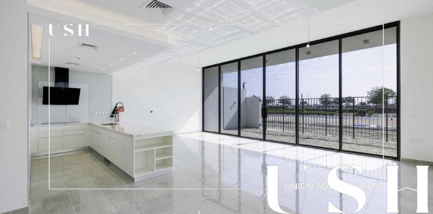 Radový dom v Mohammed Bin Rashid City, Dubai, SAE 4 spálne, 296 m2 č. 621078