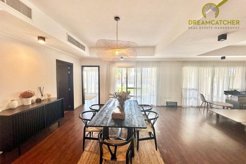 Villa in Mina Al Arab, Ras Al Khaimah, UAE 5 bedrooms, 557.4 sq.m. № 409306 - photo 3