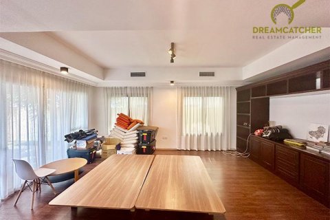 Villa in Mina Al Arab, Ras Al Khaimah, UAE 5 bedrooms, 557.4 sq.m. № 409306 - photo 12
