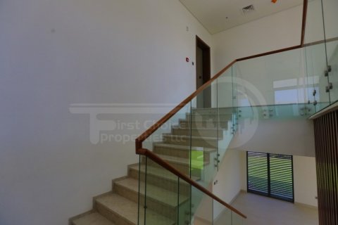 Villa on the Yas Island, Abu Dhabi, UAE 5 bedrooms, 526.8 sq.m. № 407006 - photo 11