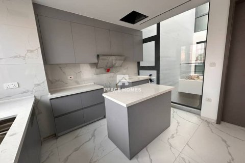 Városi lakóépület itt: Jumeirah Village Circle, Dubai, EAE, 4 hálószoba, 181 m², azonosító: 432342 - fénykép 11