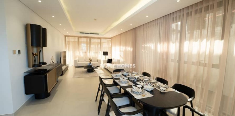 Villa in Sharjah, UAE 3 bedrooms, 295 sq.m. № 432343