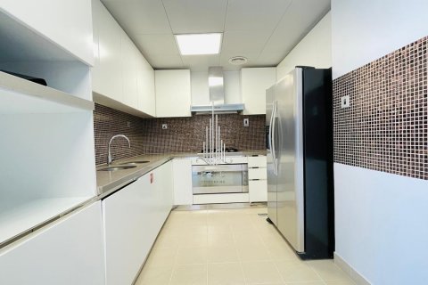 Apartment sa Corniche Road, Abu Dhabi, UAE 3 silid-tulugan, 195.3 sq.m. № 589237 - larawan 15