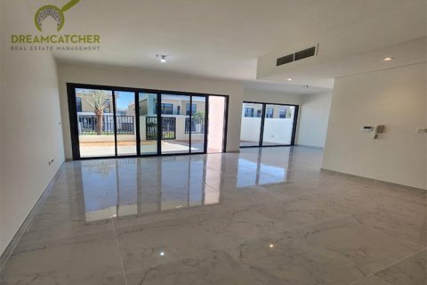 Vila v Mina Al Arab, Ras Al Khaimah, SAE 3 spálne, 236.6 m2 č. 588651 - Fotografia 4
