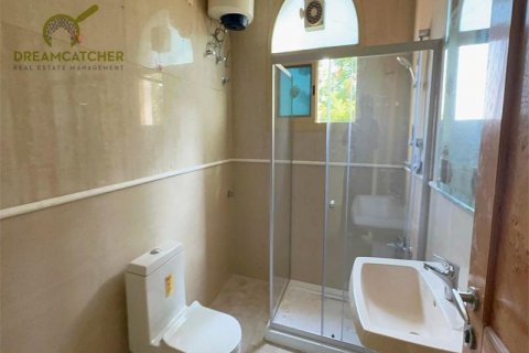 Vila u gradu Al Dhait, Ras Al Khaimah, UAE 10 spavaće sobe, 1114.8 m2 Br. 588652 - Slika 19