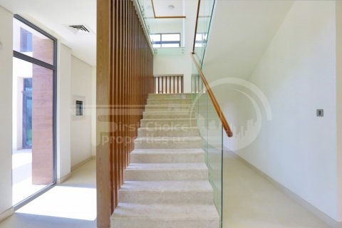 Vila na Yas Island, Abu Dhabi, UAE 5 spavaćih soba, 522.2 m2 Br. 410650 - fotografija 14