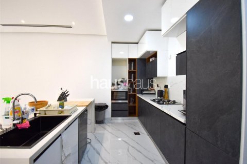 Вилла Al Furjan, Дубай, БАӘ-да 5 жатын бөлмелер, 606 м² № 625777 - фото 16