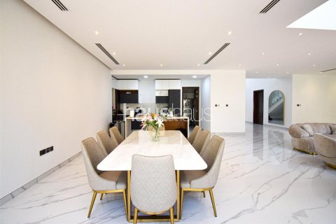 Вилла Al Furjan, Дубай, БАӘ-да 5 жатын бөлмелер, 606 м² № 625777 - фото 11