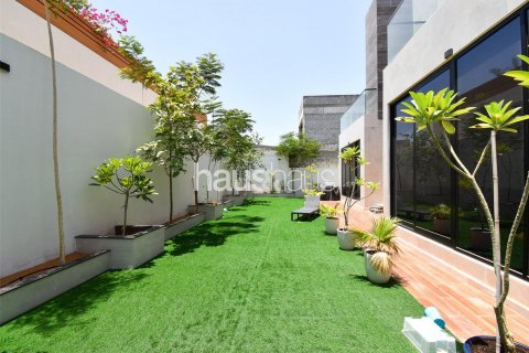 Вилла Al Furjan, Дубай, БАӘ-да 5 жатын бөлмелер, 606 м² № 625777 - фото 20
