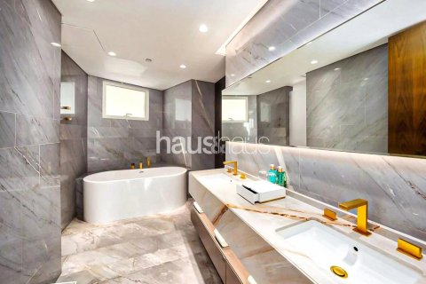 Kattohuoneisto Palm Jumeirah, Dubai, Arabiemiraatit 4 makuuhuonetta, 545 m2 № 625778 - kuva 8
