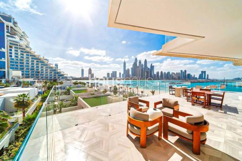 Katusekorter asukohaga Palm Jumeirah, Dubai, AÜE: 4 magamistoaga, 545 m² Nr 625778