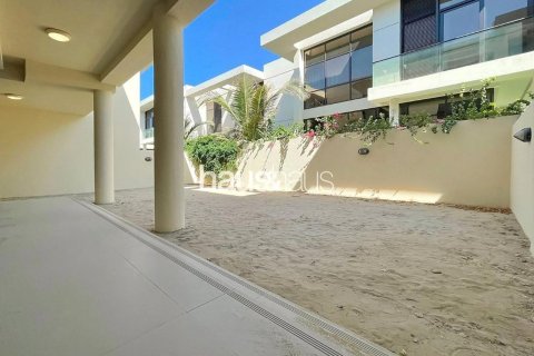 خانه شهری برای فروش در  DAMAC Hills (Akoya by DAMAC)، Dubai، امارات متحده عربی  3 خوابه ، 209 متر مربع ، شماره 625734 - تصویر 3